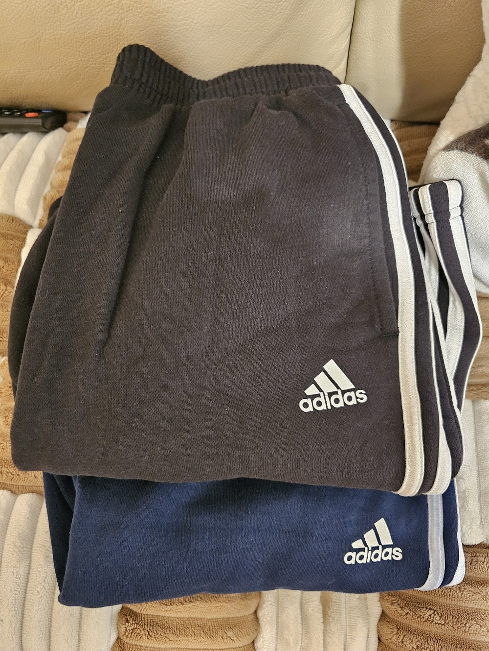 Adidas Fleece Shirts MEN MEDIUM Lot Of 2